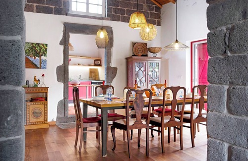 Vila Franca do Campo House | Holiday Home 'Ponta Da Amora' with Sea View, Wi-Fi and Air Conditioning