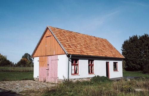 Rensow House | Holiday Home 'Projektraum Obst und Sterne' with Private Terrace