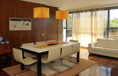 Britelo House | Holiday Home Quinta do Nascimento with Mountain View, Pool, Wi-Fi, A/C & Terrace