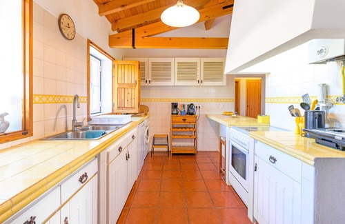 Santiago do Cacem House | Holiday Home 'Monte Do Cerro Verde' with Private Pool, Private Terrace and Balcony