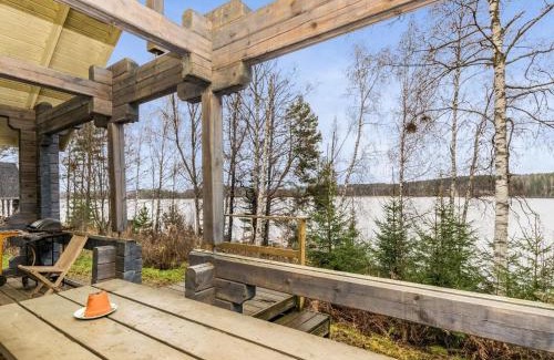 Hameenlinna House | Holiday Home Puolukka by Interhome