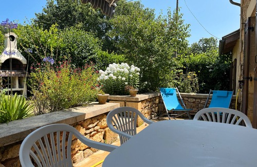 Meyrals House | Holiday Home Quiétude in Meyrals