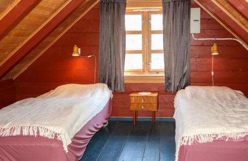 Flora House | Holiday Home Rabbane by Interhome