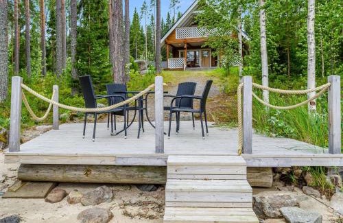 Kylanlahti House | Holiday Home Rantakumpu by Interhome