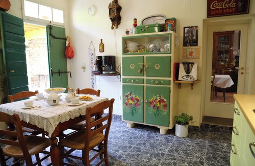 Modigliana House | Holiday Home "Re Piano appartamento Le Rondini" with Lake View, Sauna & Wi-Fi