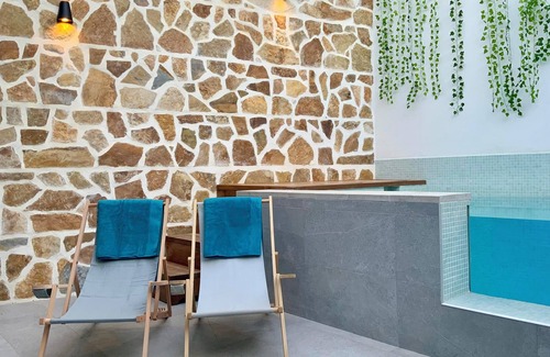 El Gastor House | Holiday Home "Recuerdos del Sur" with Pool, Terrace, Balcony, BBQ, A/C & Wi-Fi