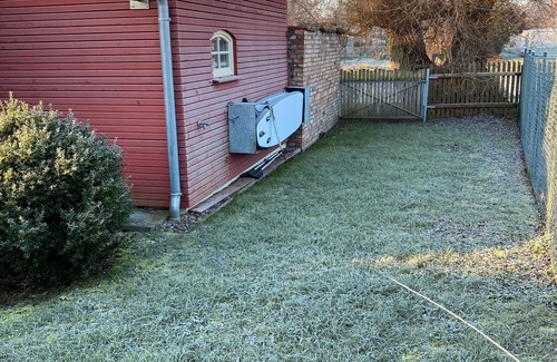 Buetzow House | Holiday Home 'Reiseoase' with Lake View, Wi-Fi and Air Conditioning