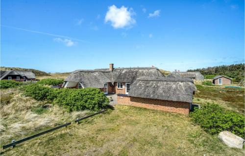 Klegod Strand House | Holiday Home Ringkobing 77 With Hot Tub