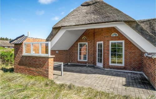 Klegod Strand House | Holiday Home Ringkobing 77 With Hot Tub
