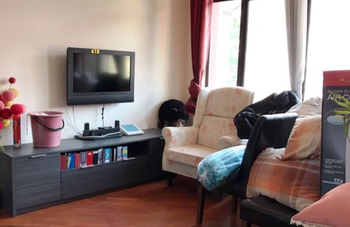 Pelabuhan Klang House | Holiday Home Room To Let