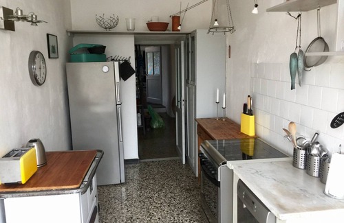 Dolcedo House | Holiday Home 'Romantisches Casa Limone' with Sea View, Private Terrace and Wi-Fi
