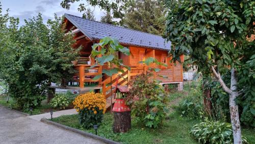 Kulen Vakuf House | Holiday Home SAJRA