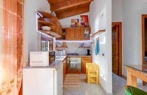 Sa Rocca Tunda House | Holiday Home "Samarighouse" close to the Sea with Garden & Wi-Fi