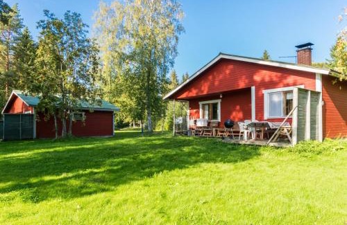 Pielavesi House | Holiday Home Saniainen 5 by Interhome