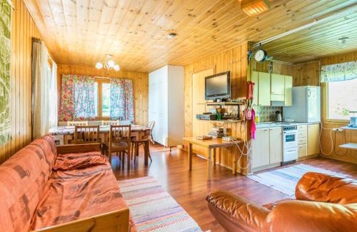 Pielavesi House | Holiday Home Saniainen 5 by Interhome