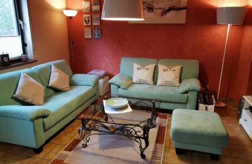 Oberthal Apartment | Holiday Home Scheuerberg