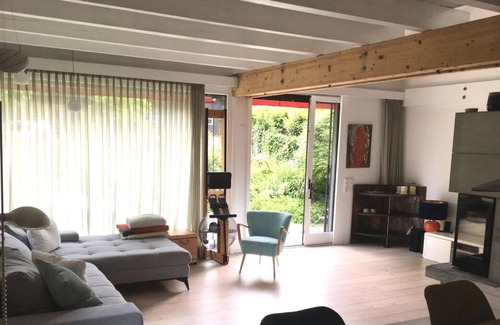 Bad Schachen House | Holiday Home 'Seehäusle' with Terrace, Garden & Wi-Fi