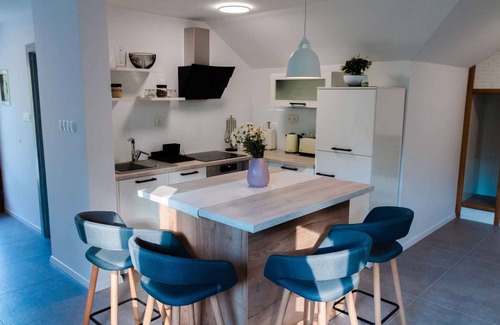 Gorenja Vas pri Smarjeti House | Holiday home luxurious interior