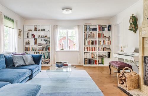 Strangnas Municipality House | Holiday Home Skarpsätter Sportgård by Interhome