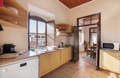 Boliqueime House | Holiday Home 'Solar Da Tirosa' with Private Pool, Private Terrace and Wi-Fi