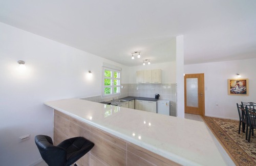 Pricelje House | Holiday Home Soul I Countryside Stay in Novo Selo