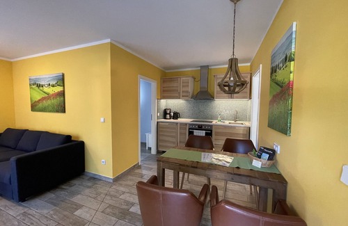 Wunsdorf House | Holiday Home 'Specht' with Private Terrace, Private Garden and Wi-Fi