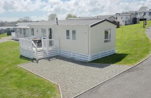 Grampound House | Holiday Home - St Austell