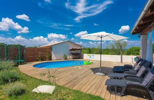 Salakovci House | Holiday Home Stefanina by Interhome