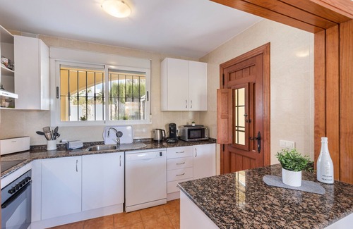 Mazarron House | Holiday Home 'Sueño' with Mountain View, Wi-Fi and Air Conditioning