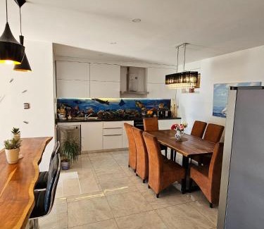 Borak House | Holiday Home Sunrise