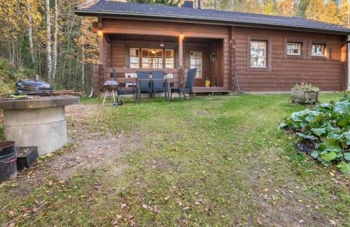 Lotjola House | Holiday Home Suvituuli by Interhome