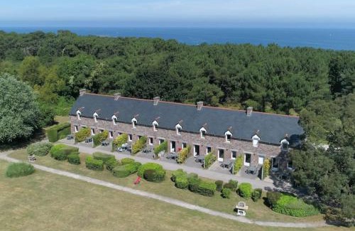 Pleherel-Plage-Vieux-Bourg House | Holiday Home T3-Résidence La Carquois by Interhome