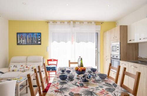 Plouescat House | Holiday Home Tal ar Mor by Interhome