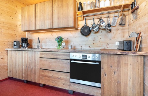 Schoemberg House | Holiday Home 'Tanne' with Shared Terrace, Shared Garden and Wi-Fi