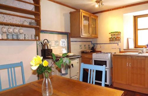 Tarskavaig House | Holiday Home Tarskavaig by Interhome