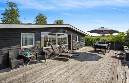 Hejsager Strand House | Holiday Home Thrugils - 200m from the sea by Interhome