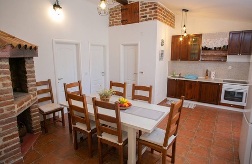 Potocnica House | Holiday home Tina with private pool