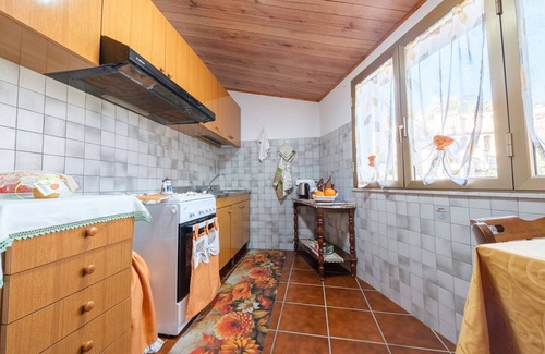 Savoca House | Holiday Home 'Tommaso E Martina' with Mountain View, Wi-Fi and Air Conditioning