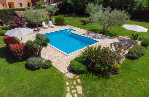 Gedici House | Holiday Home Tommy by Interhome