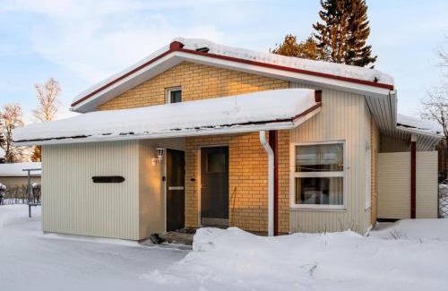 Vuokatti House | Holiday Home Topikatti by Interhome