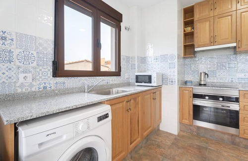 Benafer House | Holiday Home 'Torre Buen Aire Con Jacuzzi' with Mountain View, Private Terrace and Balcony
