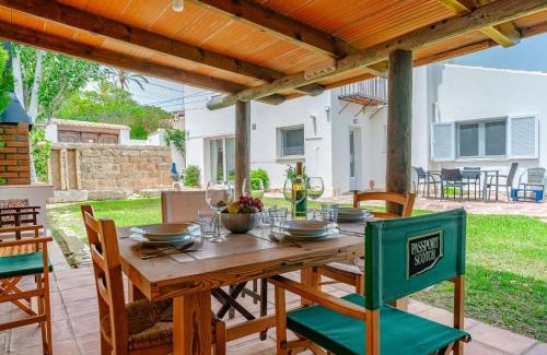 El Tosalet House | Holiday Home Toscal by Interhome