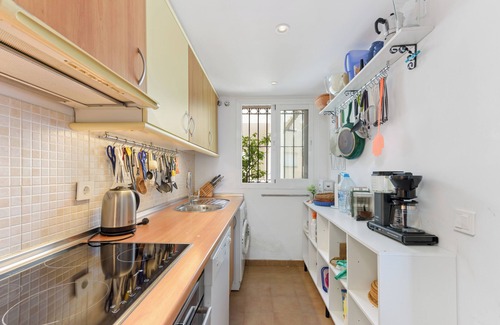 Casares del Mar Apartment | Holiday Home 'Vedia Ankerstedt' with Sea View, Wi-Fi and Air Conditioning