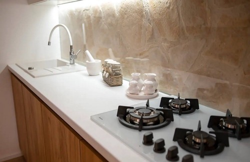 Brnjica House | Holiday Home Velini Dvori