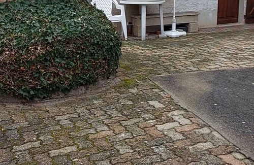 Doyet House | Holiday Home, Venue with pool & spa
