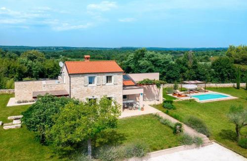 Brajkovici Villa | Holiday Home Vila Marten
