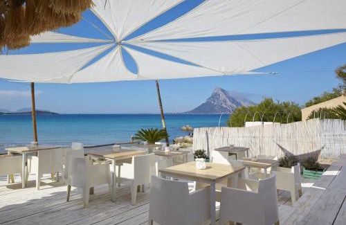 Porto Taverna House | Holiday Home Villa 6 - Lu Nibareddu by Interhome