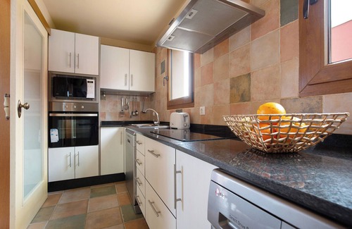 Caleta de Fuste House | Holiday Home 'Villa Carmen' with Sea Views, Private Pool and Wi-Fi