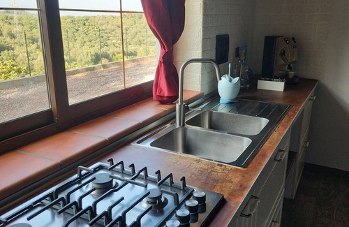 Palmi House | Holiday Home 'Villa Corì' with Shared Terrace, Wi-Fi and Air Conditioning