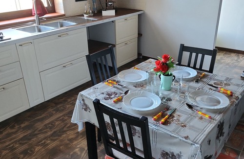 Palmi House | Holiday Home 'Villa Corì' with Shared Terrace, Wi-Fi and Air Conditioning